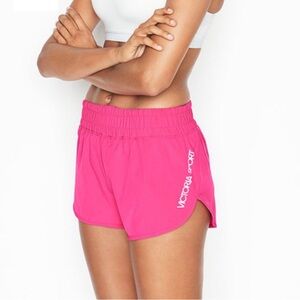 VICTORIA SECRET VSX SPORT Women’s XS Lined Athletic Gym Shorts Hot Pink Running